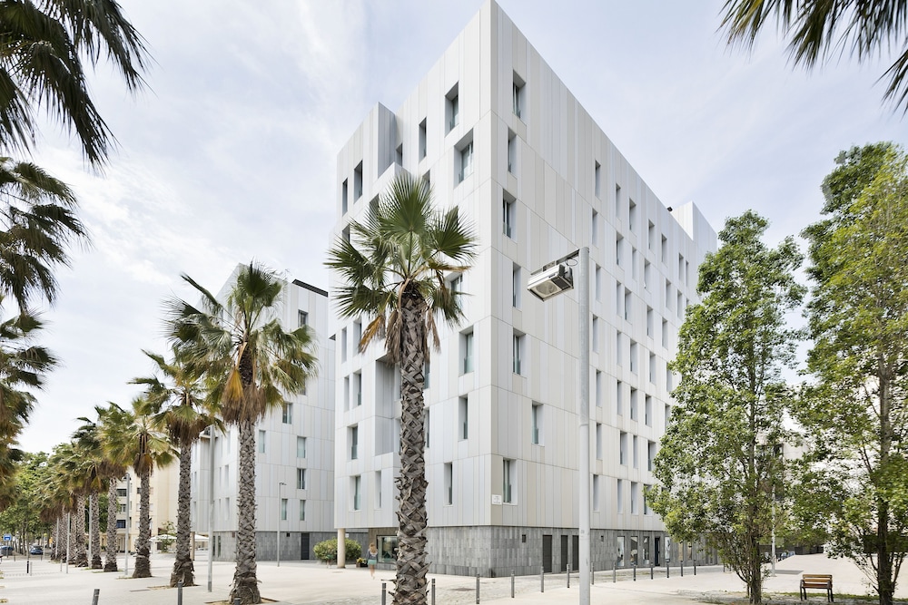 Lugaris Beach Apartments Ex Lugaris Beach the Home Concept 2/74