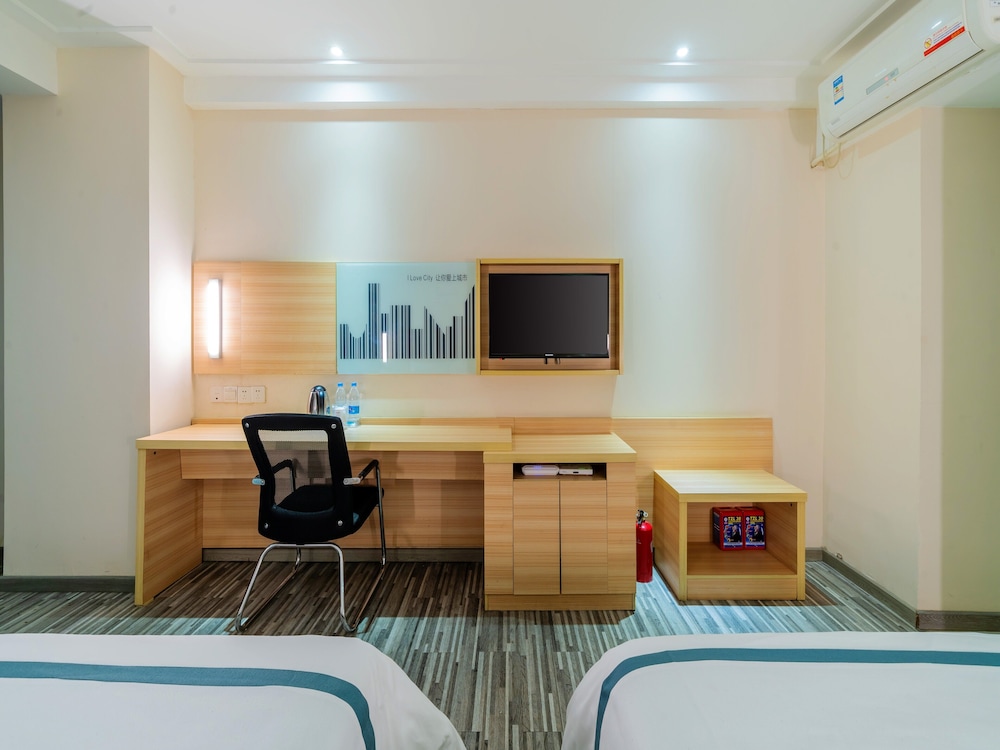 City Convenient Hotel 41/49