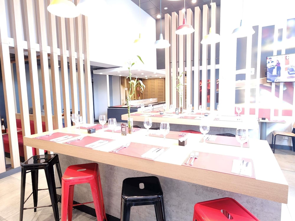 Ibis Iquique 38/45
