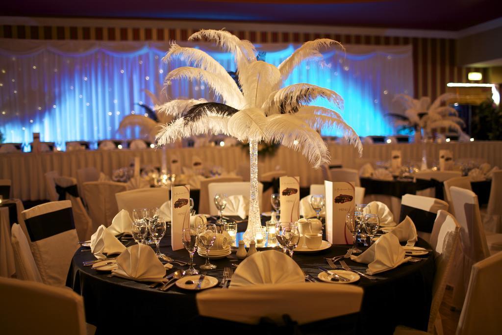 BROADHAVEN BAY HOTEL 22/25