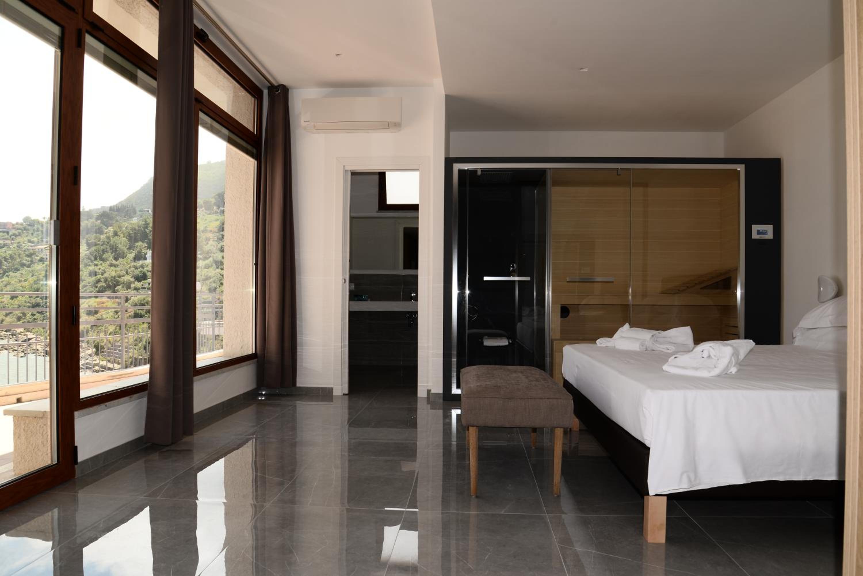 Suite, Sea View, Sauna، Blue Bay 7/10