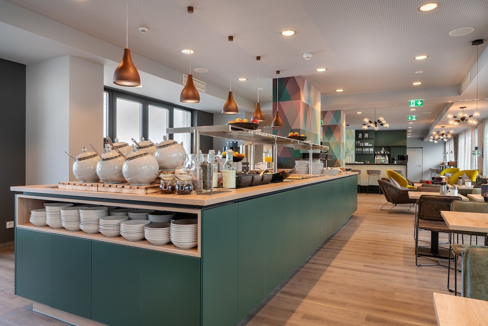 Holiday Inn - the niu, Charly Frankfurt City by IHG 47/56
