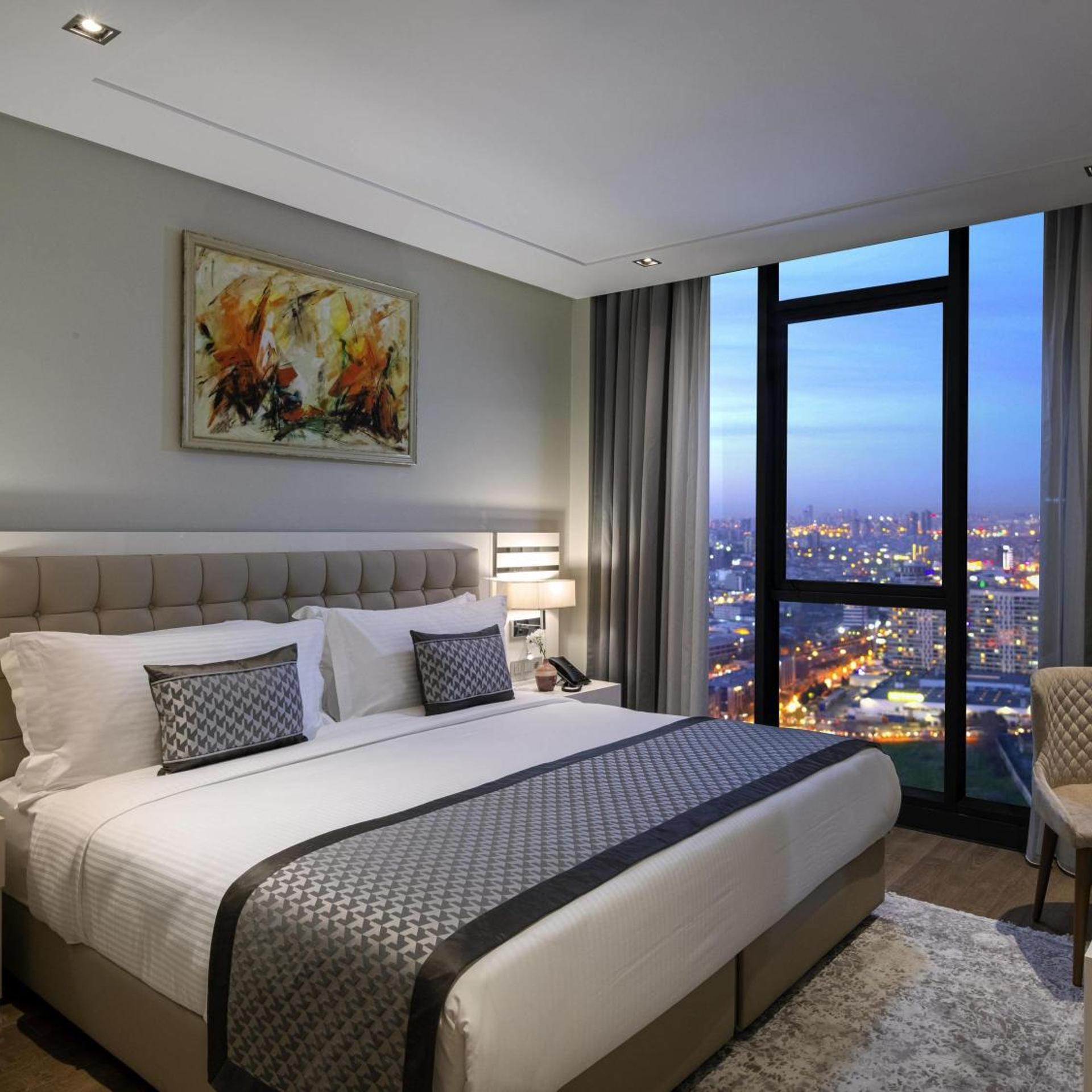 2 Bedrooms, Sky, Duplex, Apartment, King Bed