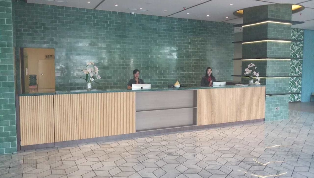 Hotel Louis Kienne Pemuda 7/27