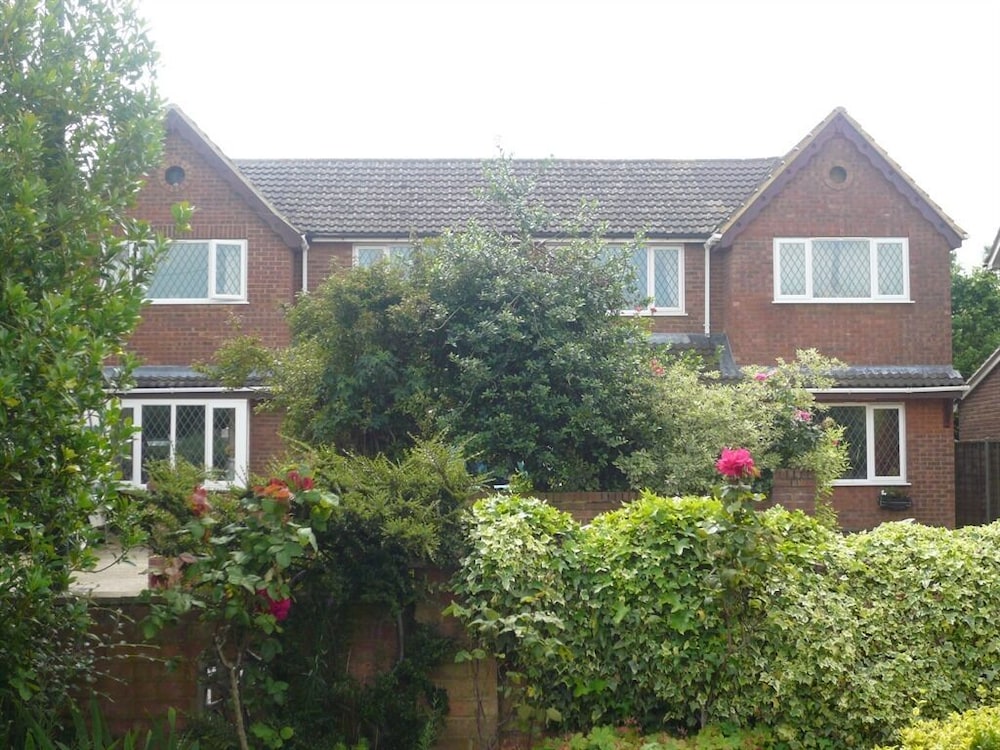 Orchard House 26/36