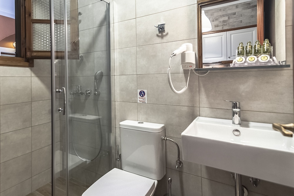 Ano Aparthotel 42/45