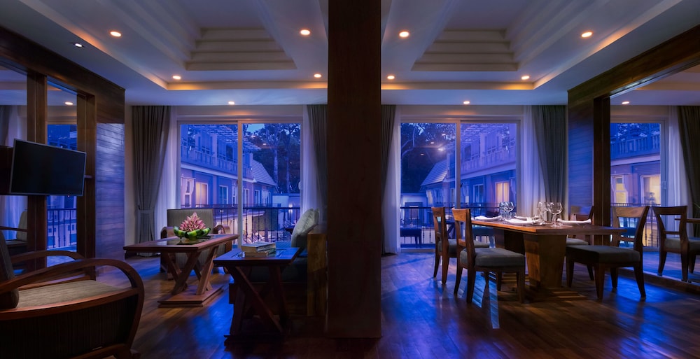 J7 Angkor Hotel 55/72
