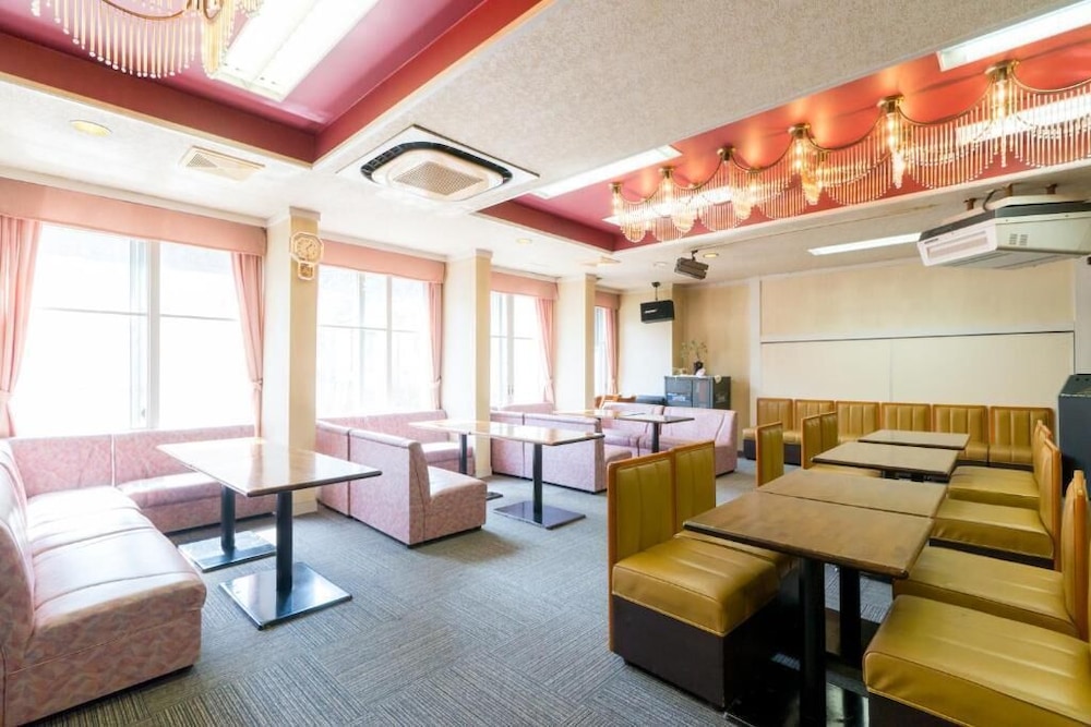 Nakaoyama Onsen Shosenkaku 28/50