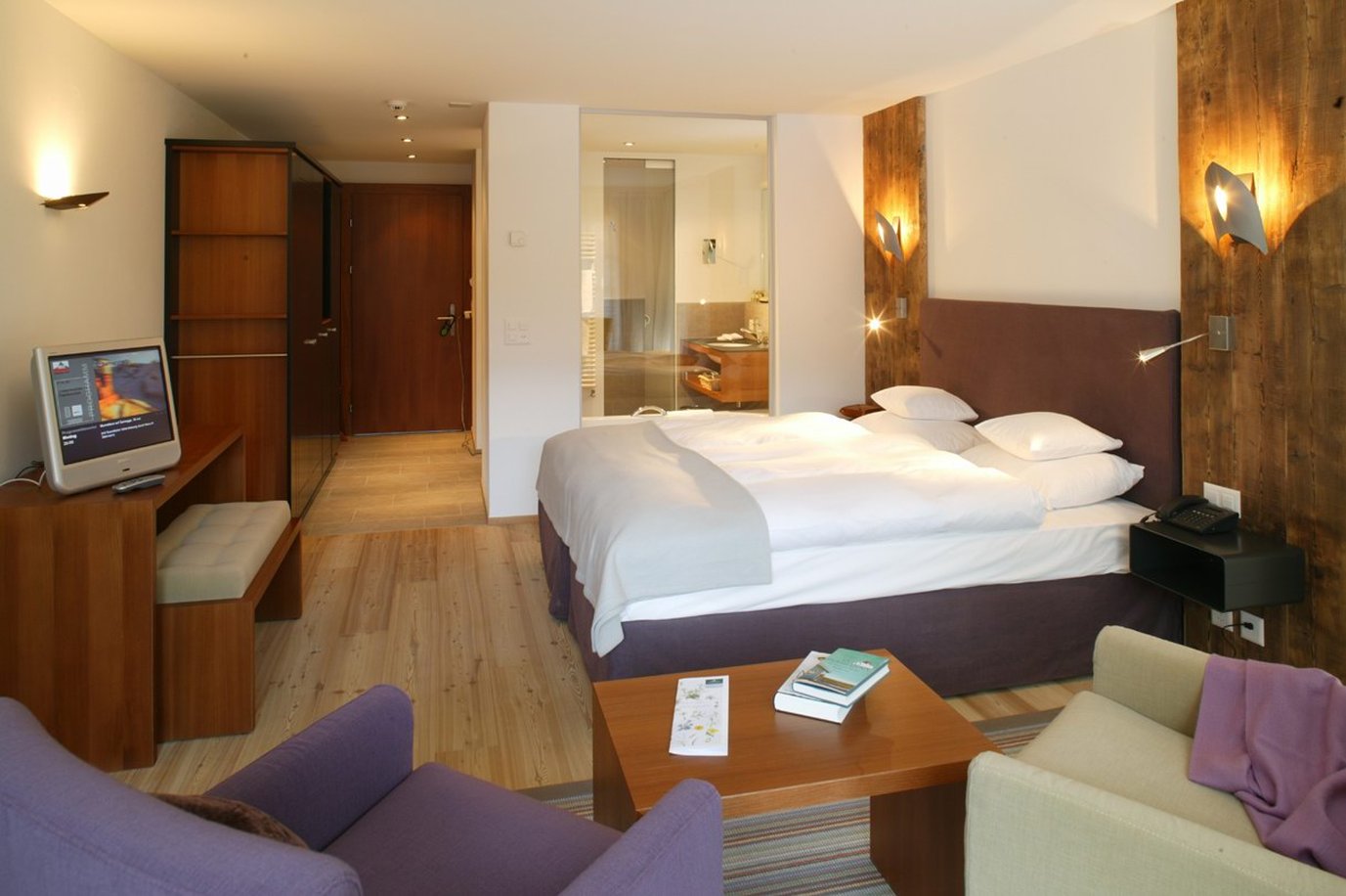 Le Mirabeau Hotel And Spa 6/14