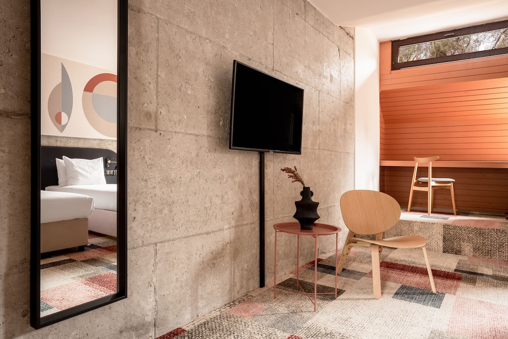 Hotel Wolski 60/67