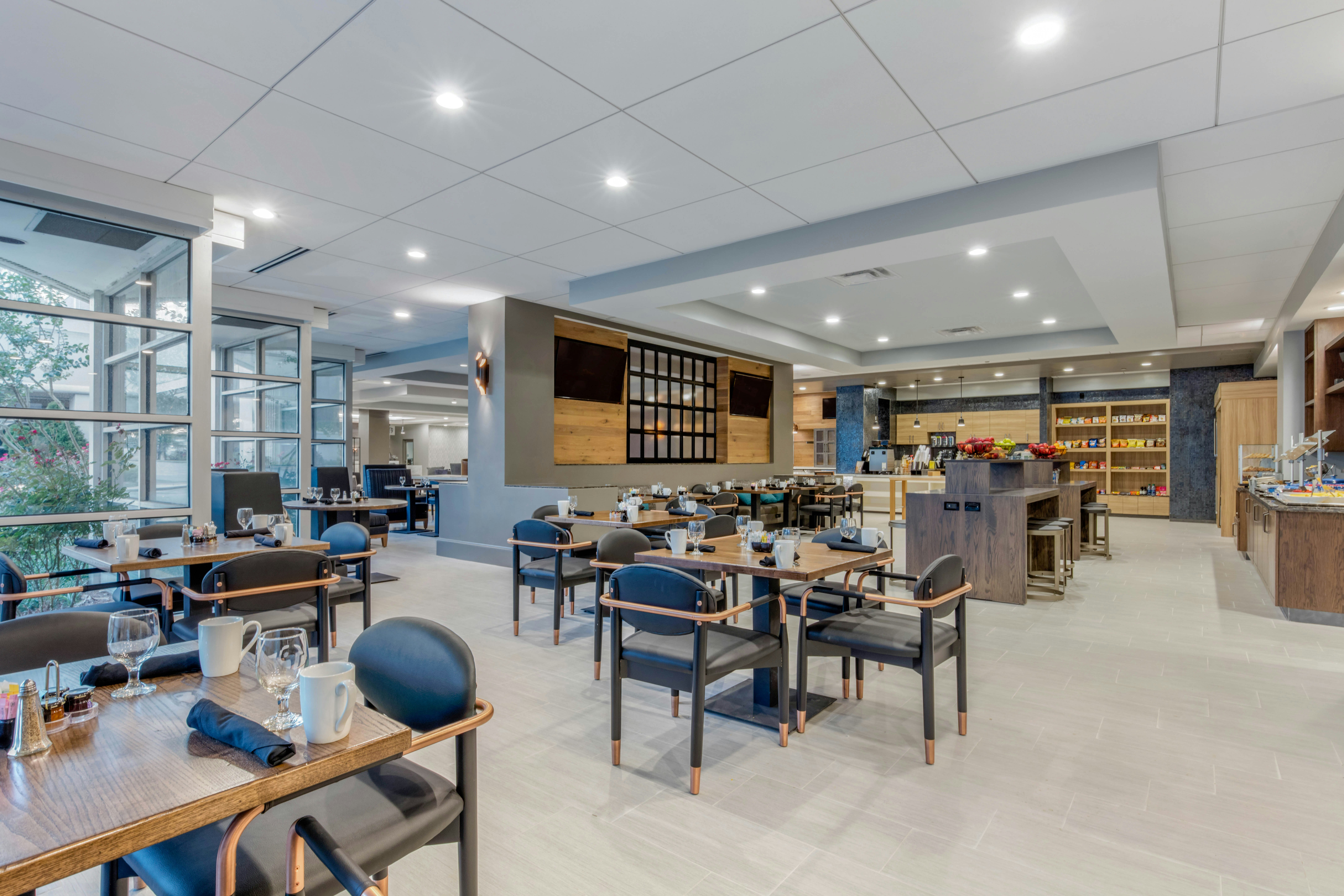 Doubletree By Hilton Birmingham Perimeter Park 35/58