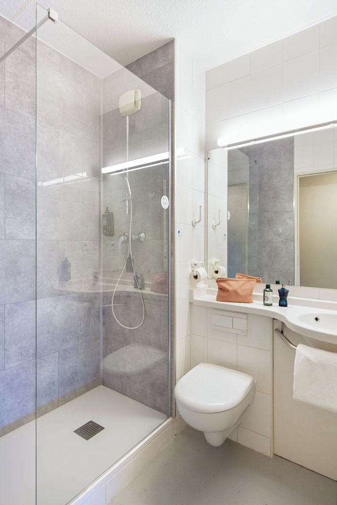 Ibis Budget Toulon Centre 66/67