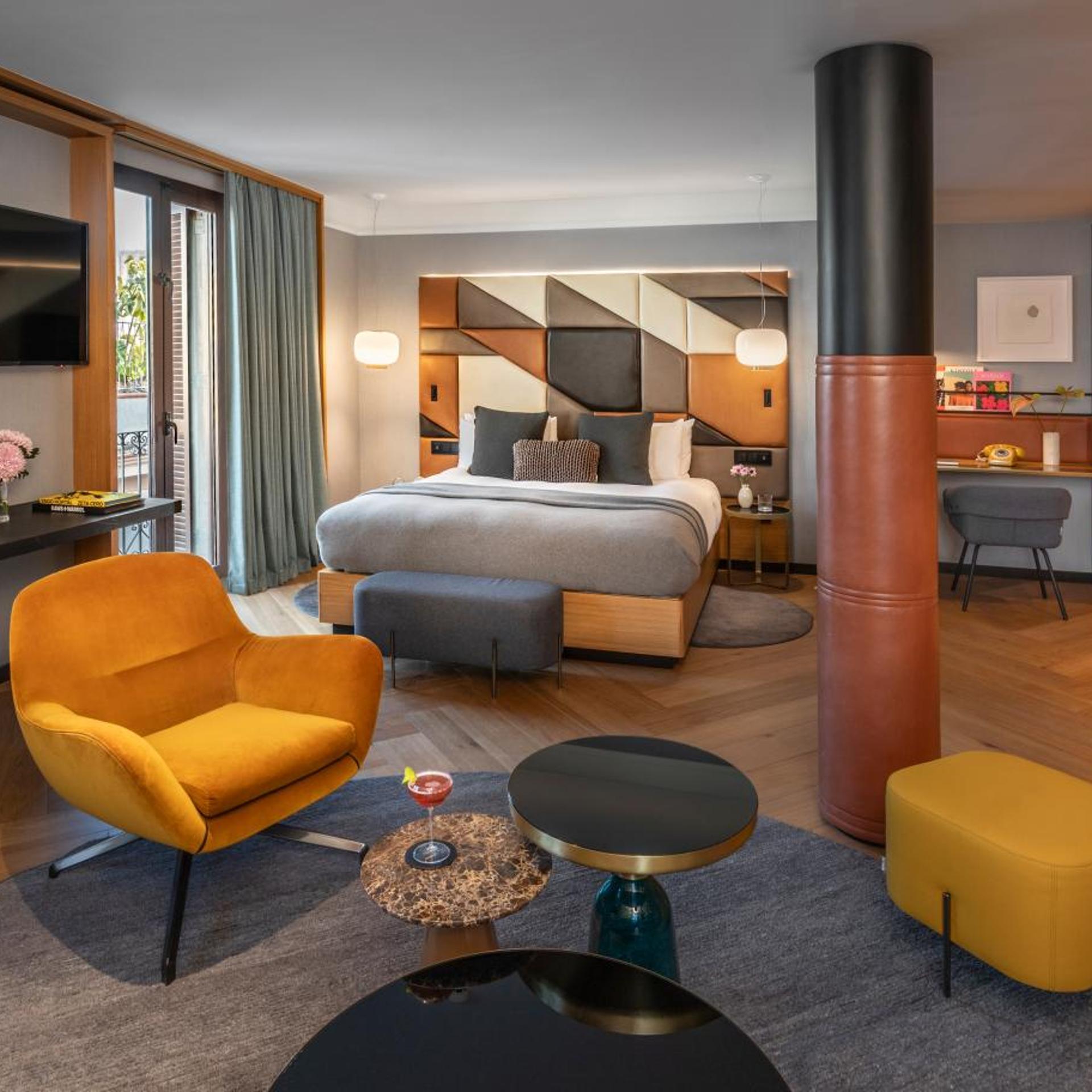 G, Suite, King Bed