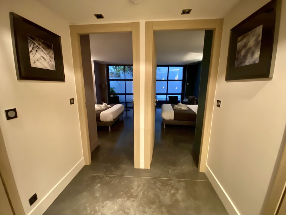 Les Suites Du Lac 16/50
