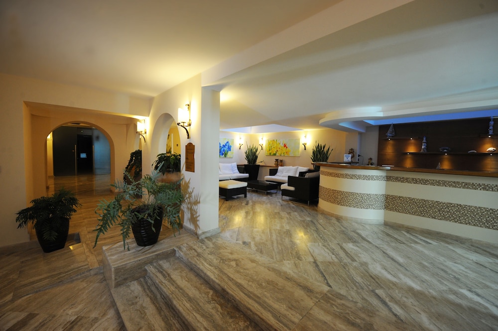 Hotel Tropis 9/70
