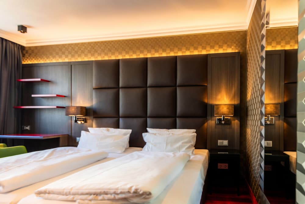 Standard, Double Bed