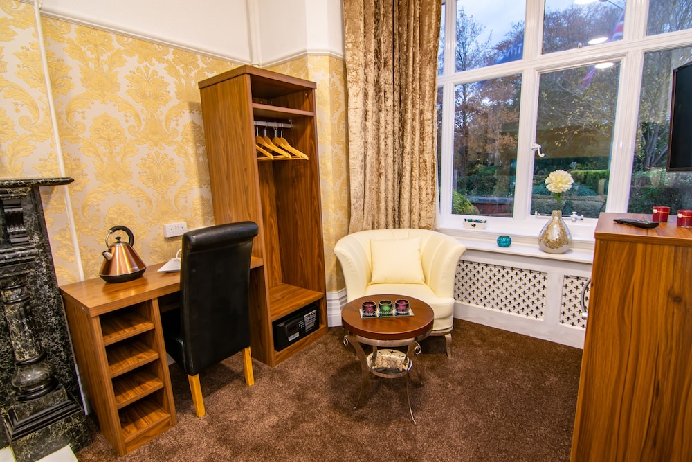 The Park Hotel Preston 14/65