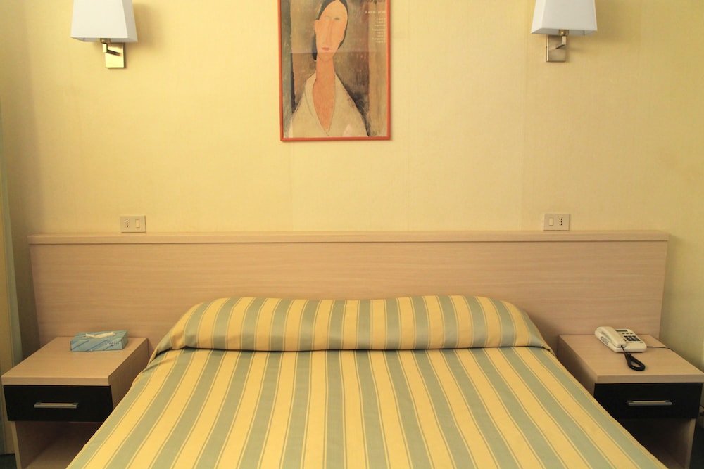 Hotel Villa Delle Rose 20/78