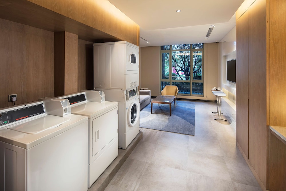 Hilton Garden Inn Hangzhou Lu Niao 6/50