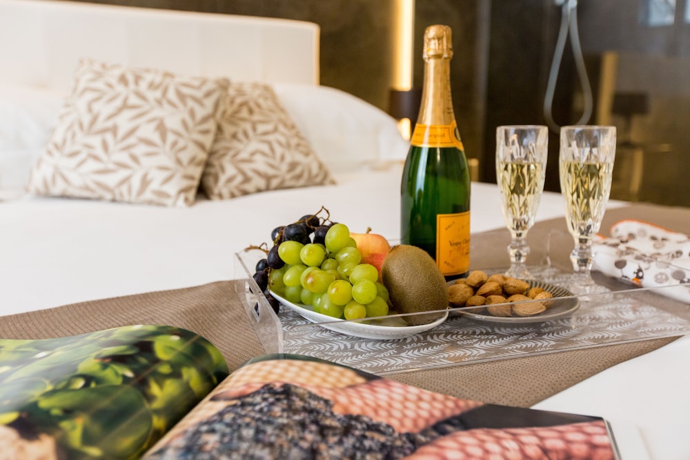 Palermo In Suite Aparthotel Shs 43/52