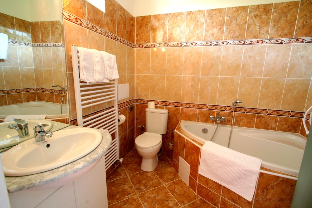 Aparthotel Susa 7/35