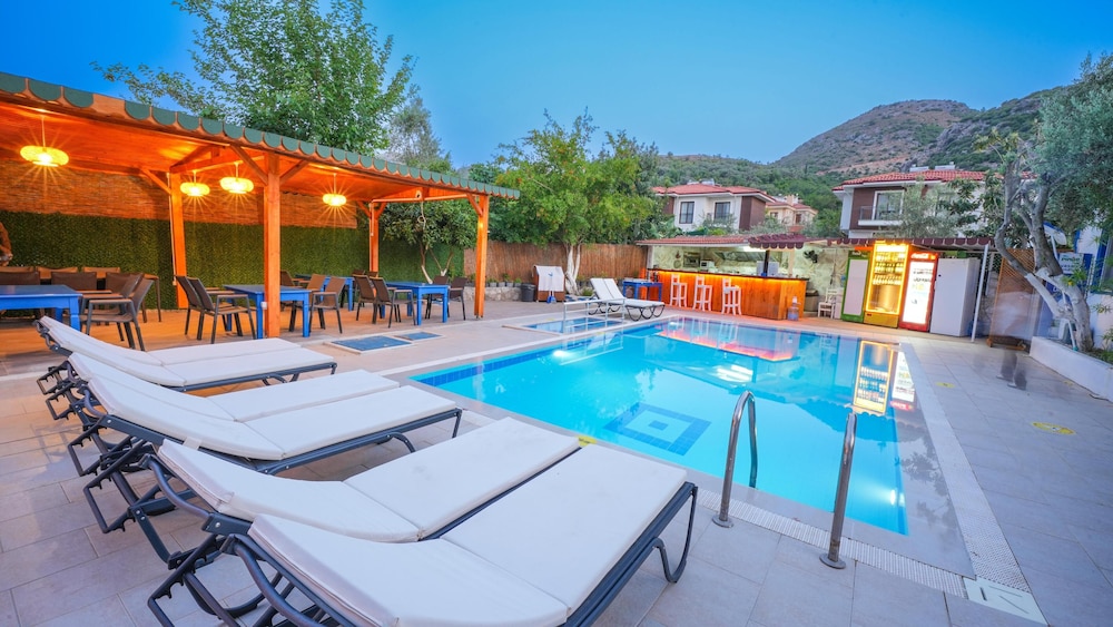 Pineloft Selimiye 23/50