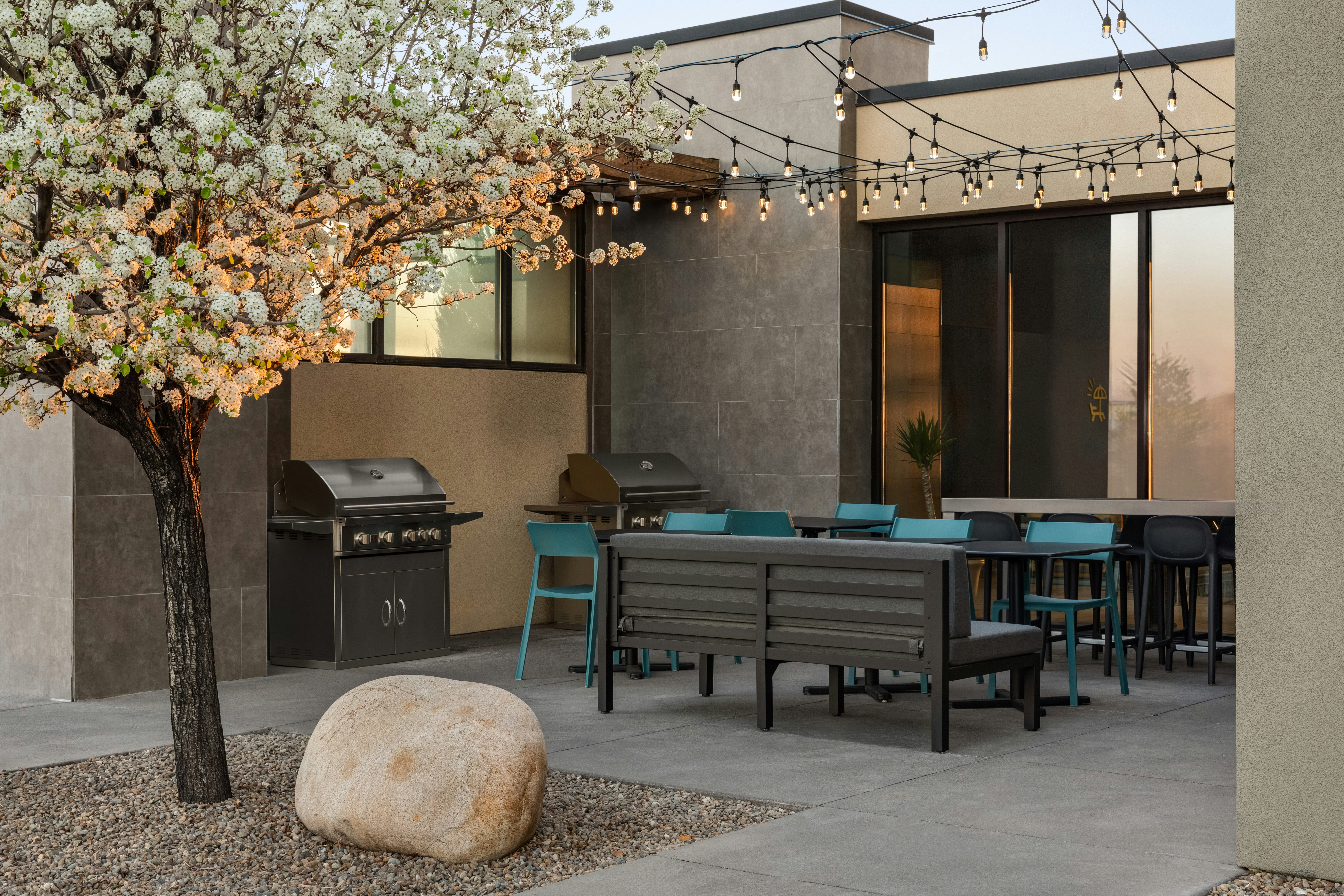 Home2 Suites by Hilton Farmington/Bloomfield 23/28