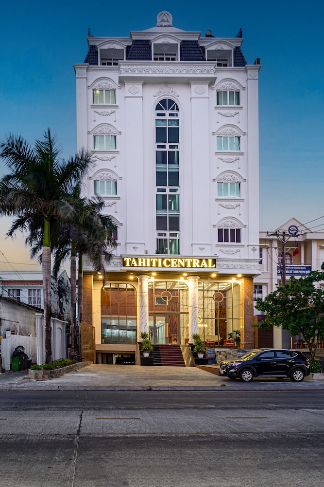 Tahiti Central Hotel 4/59