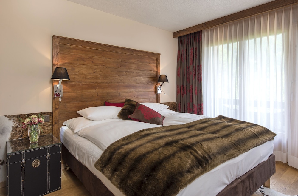 SIGNATURE, DOUBLE BED, GARDEN VIEW, GARDEN AREA