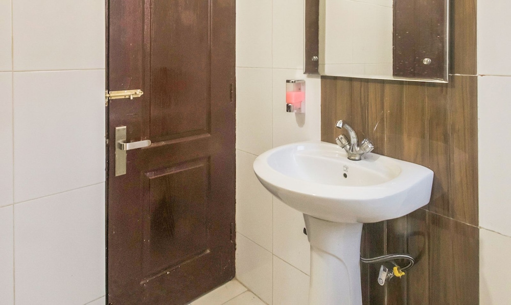 Royal Suites Kasauli 46/50