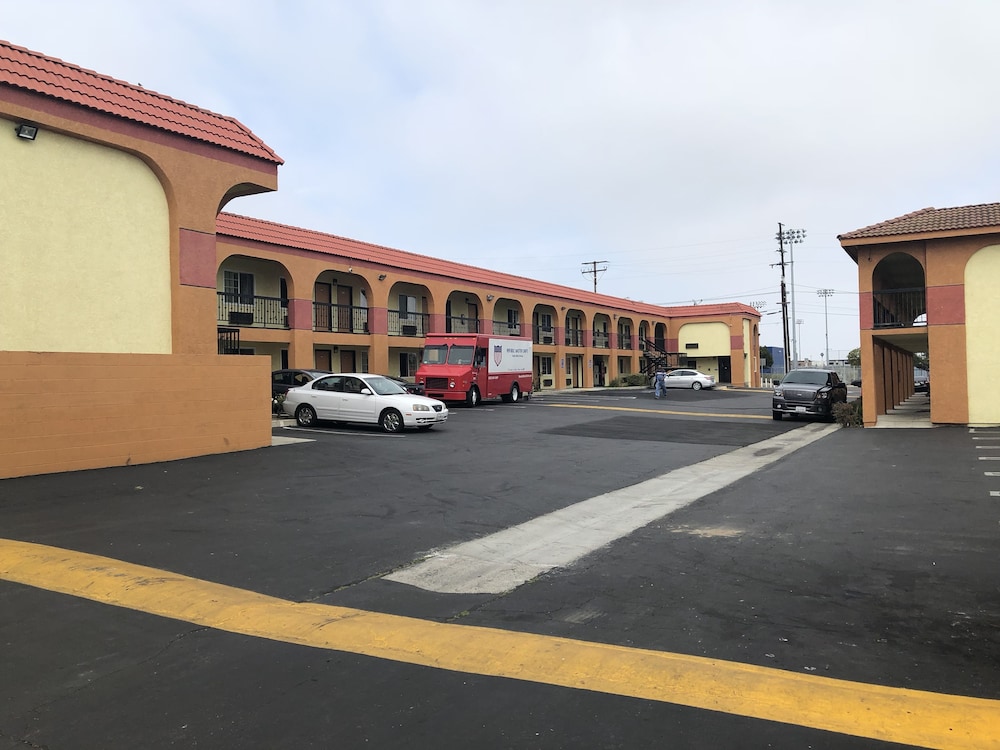 La Mirage Inn Lax Airport 13/29