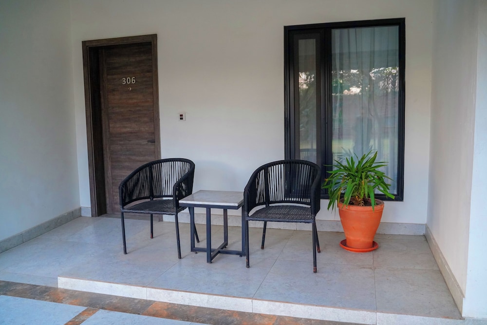 IFQ Hotel & Resort Islamabad 38/65