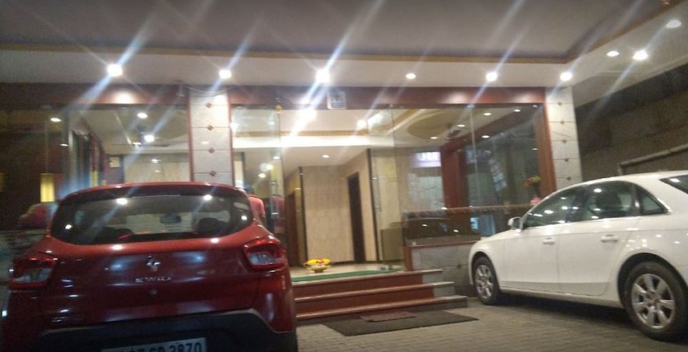 Krishna Inn 5/20
