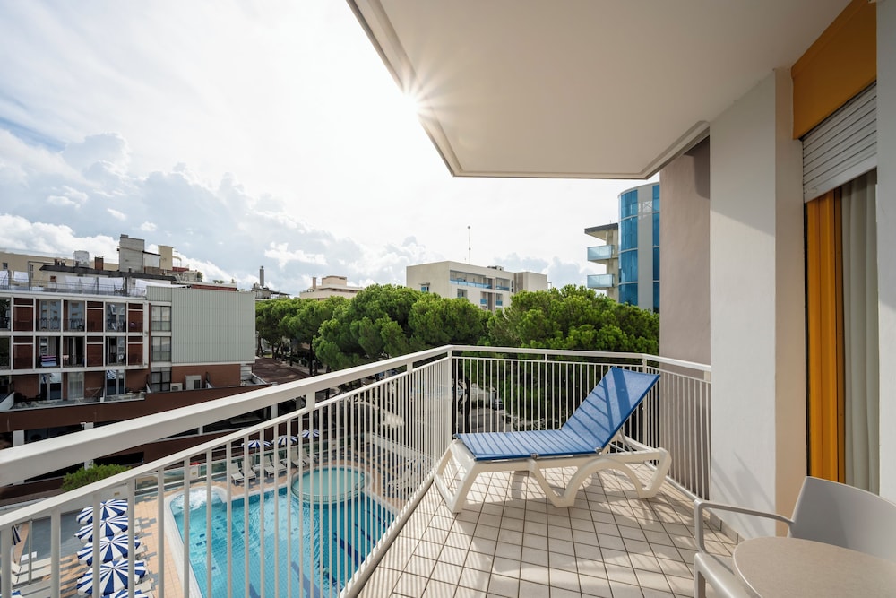 Hotel Luna 38/44