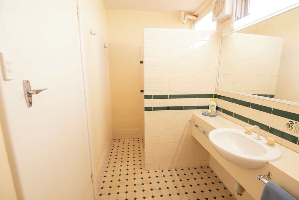 Bunbury Apartment Motel 44/50