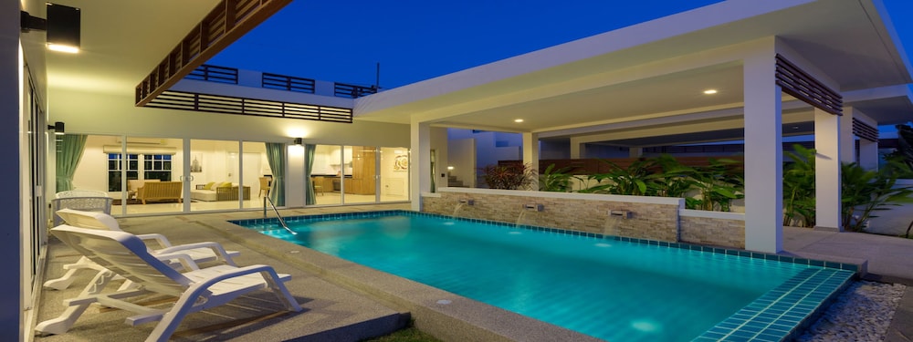 Sivana Villas HuaHin 25/50