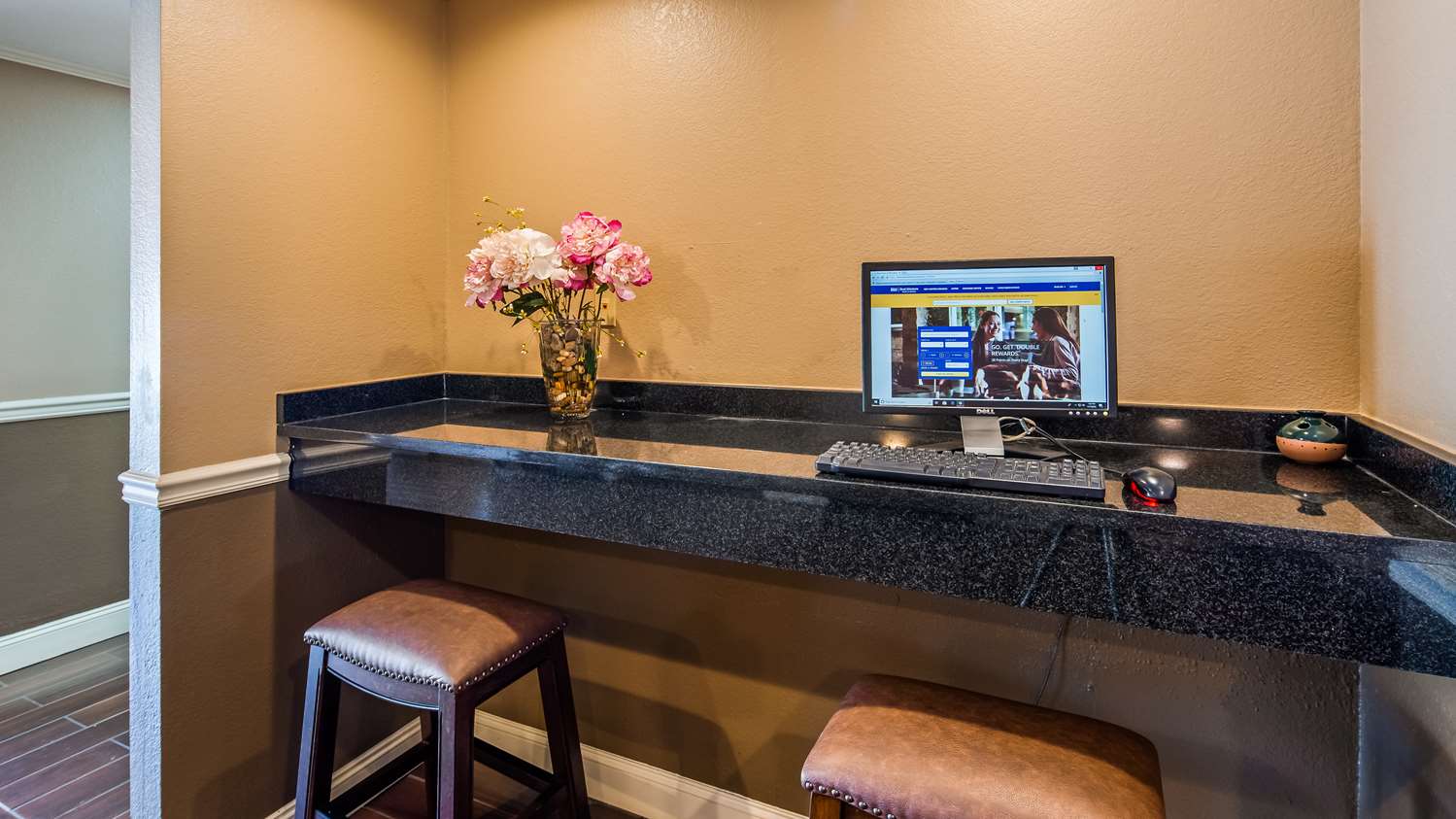 Best Western Shelbyville Lodge 10/11
