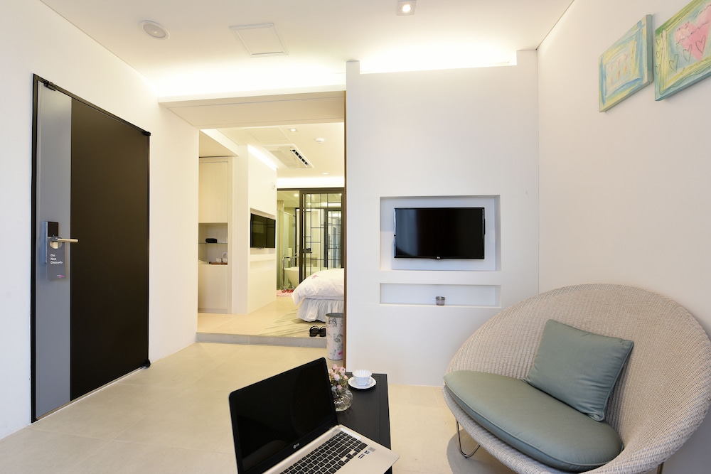 Hotel Infini 23/36