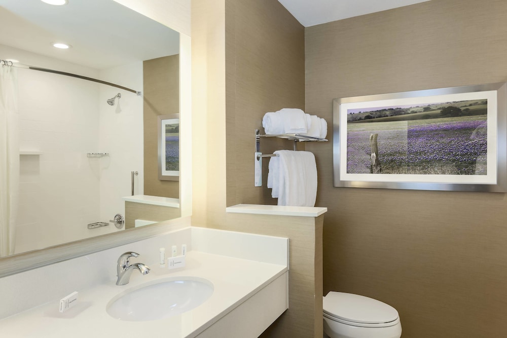 Fairfield Inn And Suites Decatur 13/37