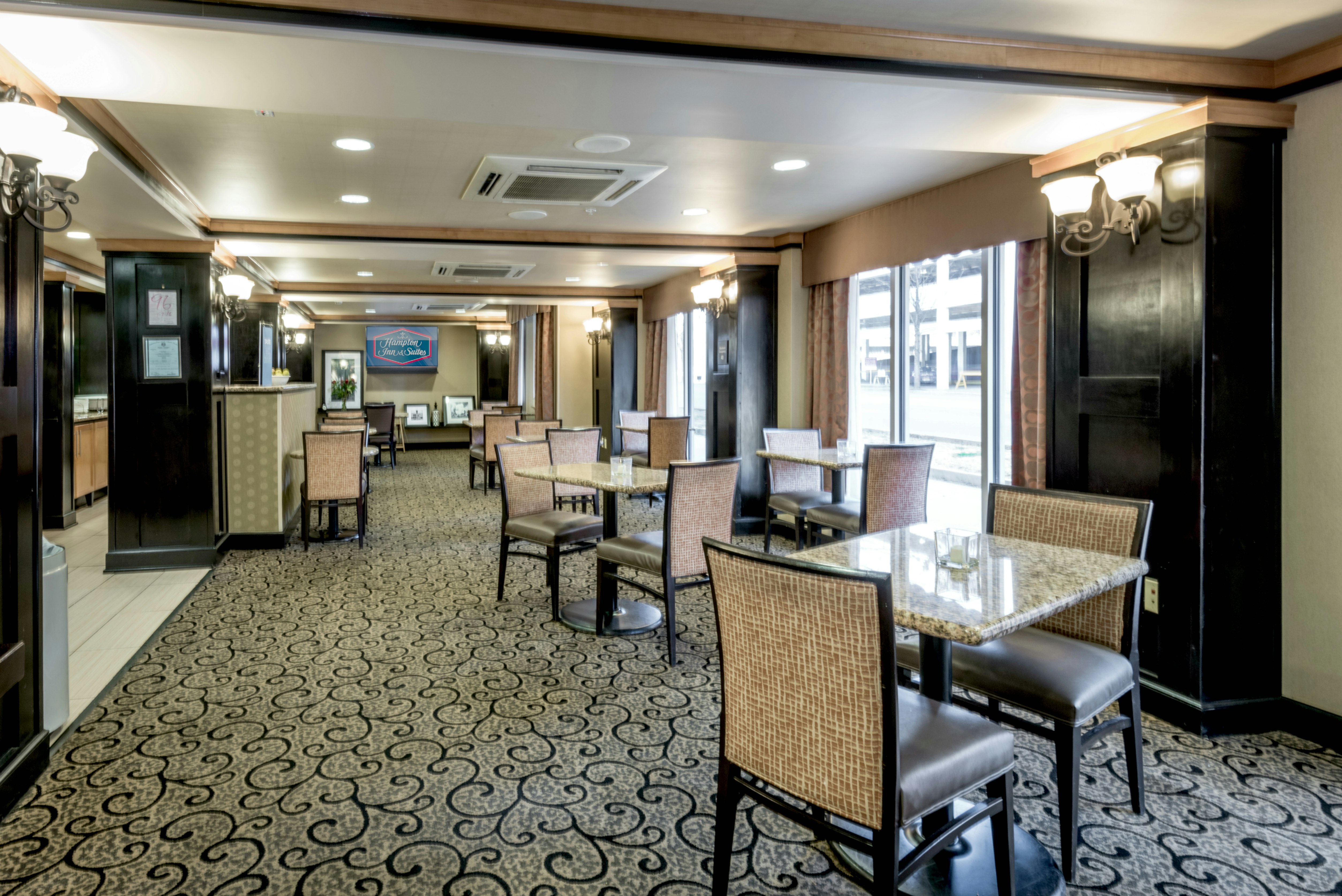 Hampton Inn Suites Montgomery 47/70