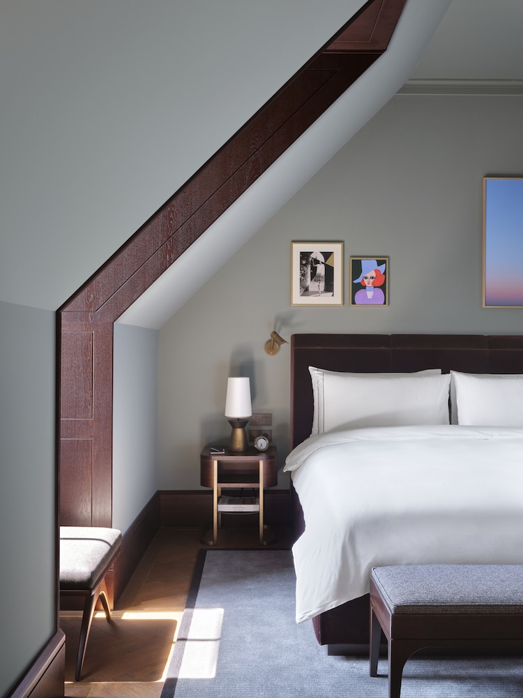 JUNIOR SUITE, EXECUTIVE
