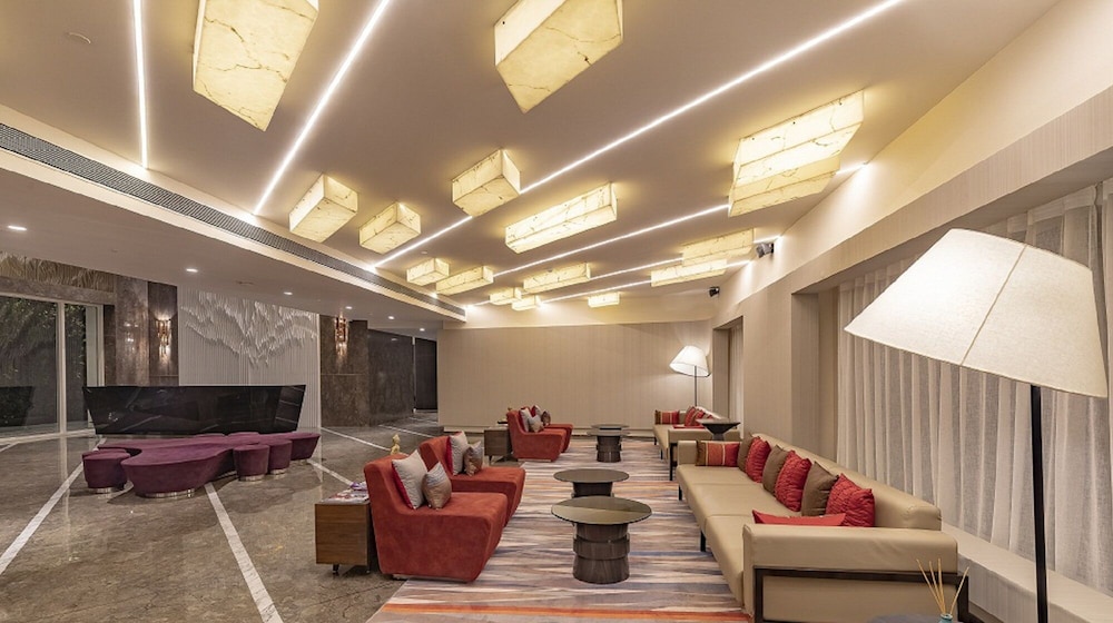 REGENTA CENTRAL RAJKOT 33/53