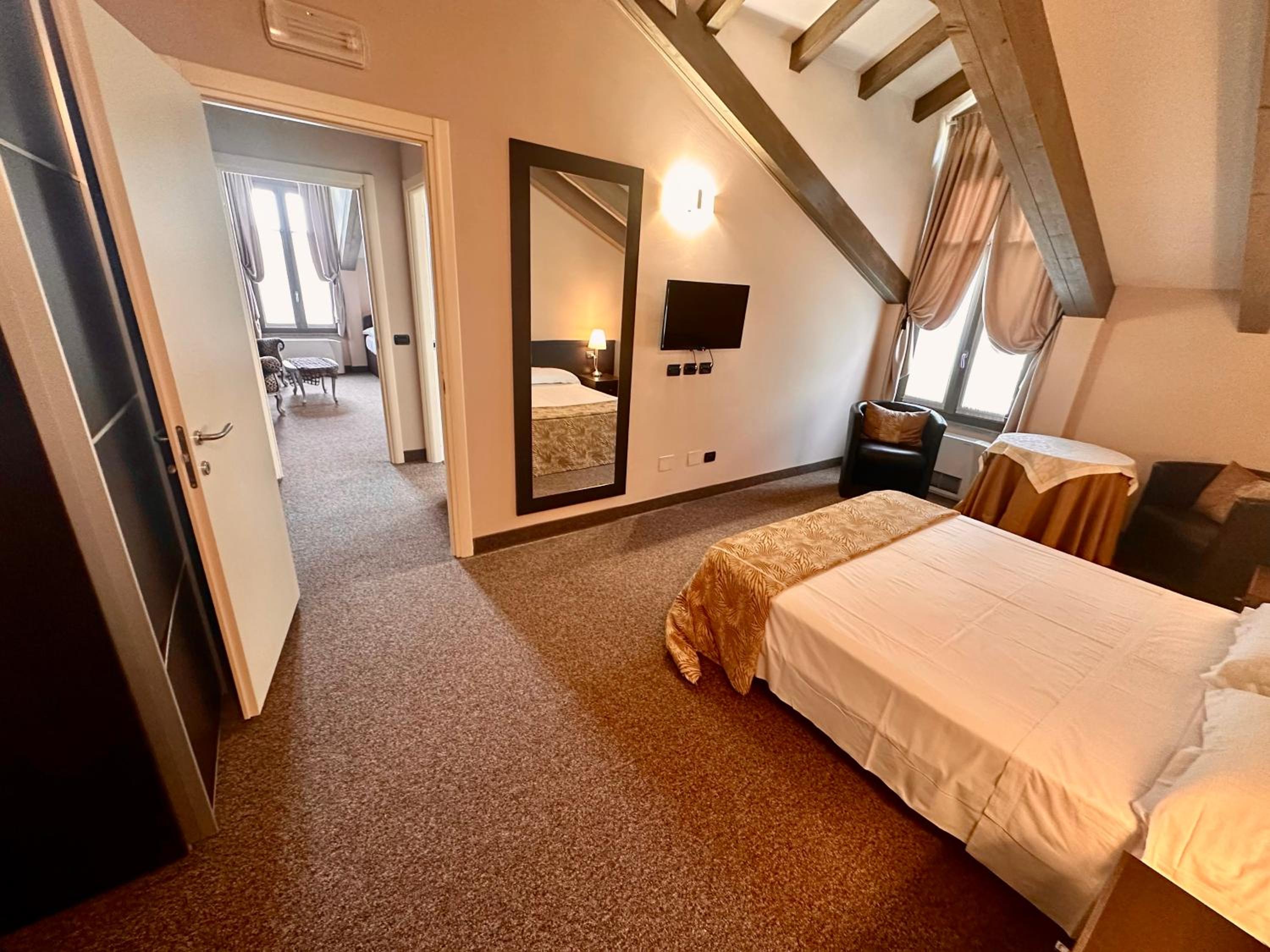Junior Suite