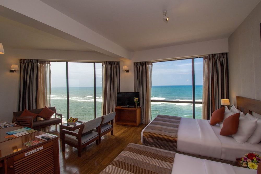 THE OCEAN COLOMBO 16/50