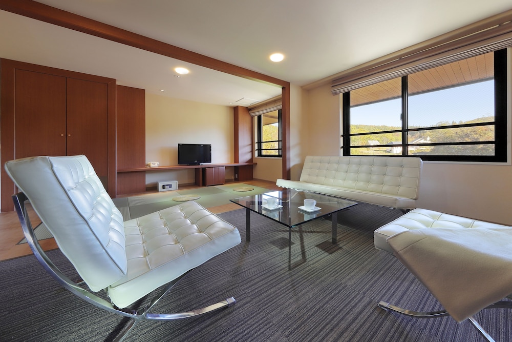 Ryu Resort Spa 40/65