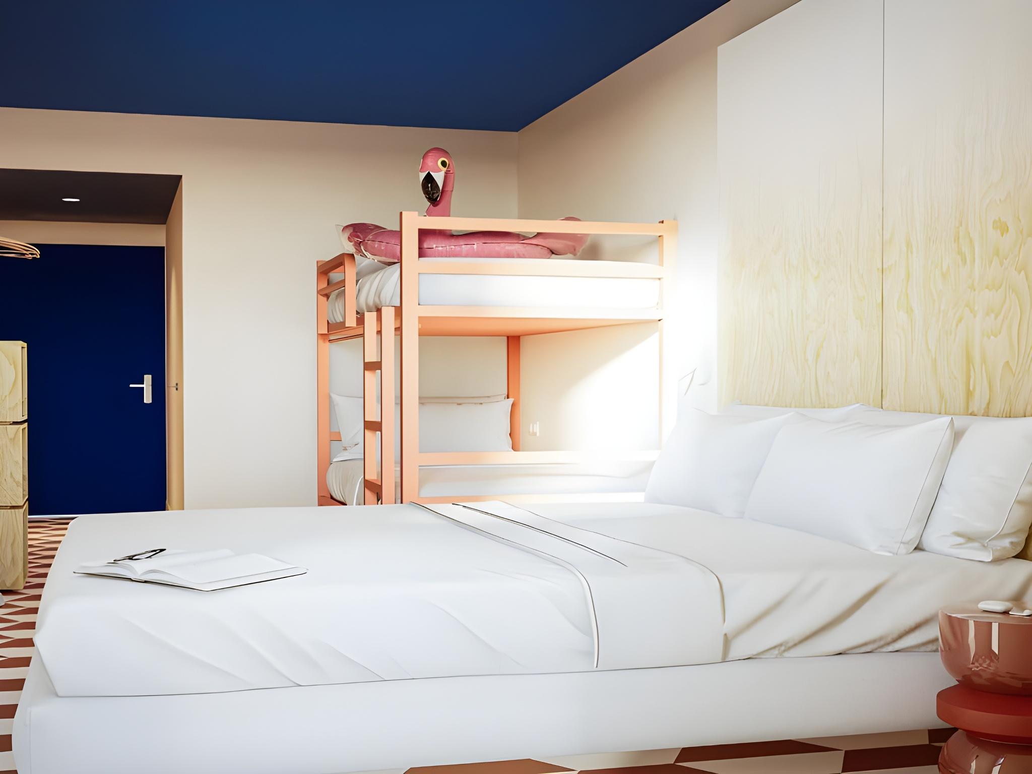 Cabana, Suite, Cabin, 2 Bunk Beds, Sofa