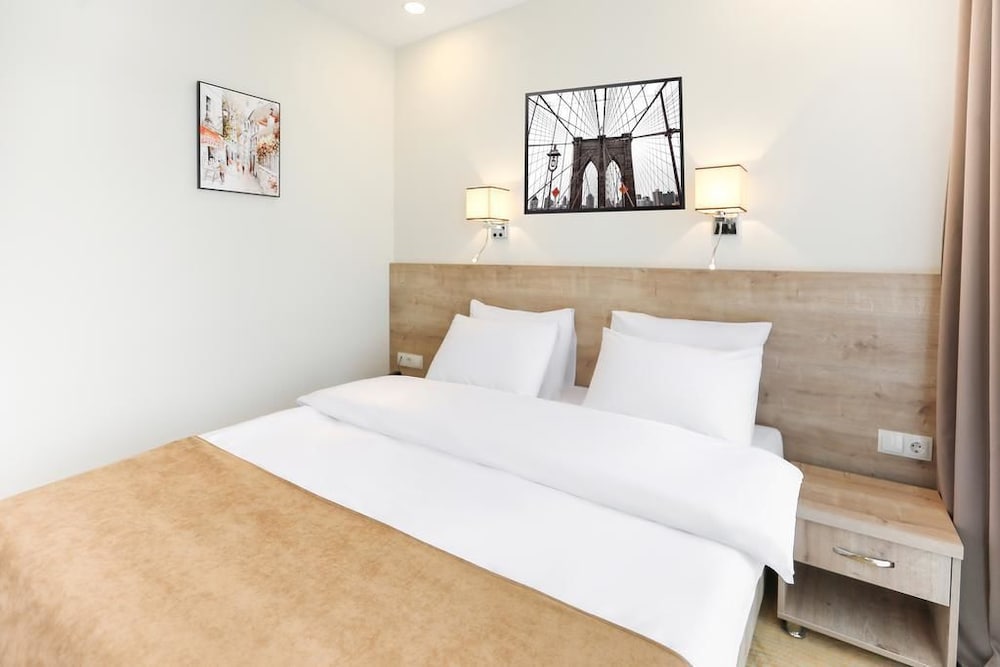 Atrium Boutique Hotel 8/50