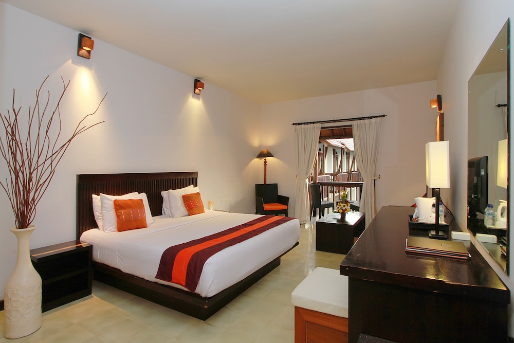The Lokha Legian Resort and Spa 33/75
