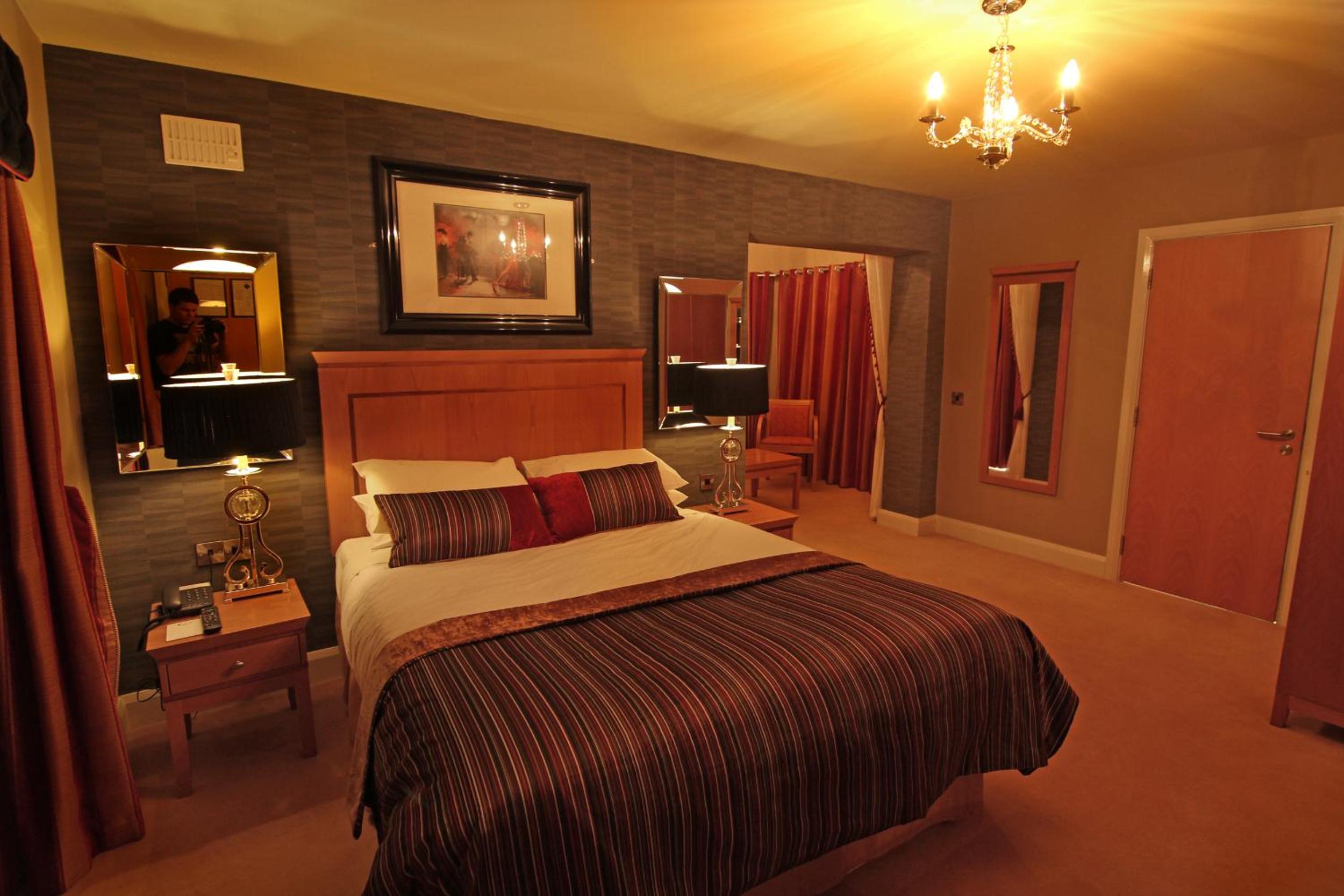 ERRIGAL COUNTRY HOUSE HOTEL 27/55