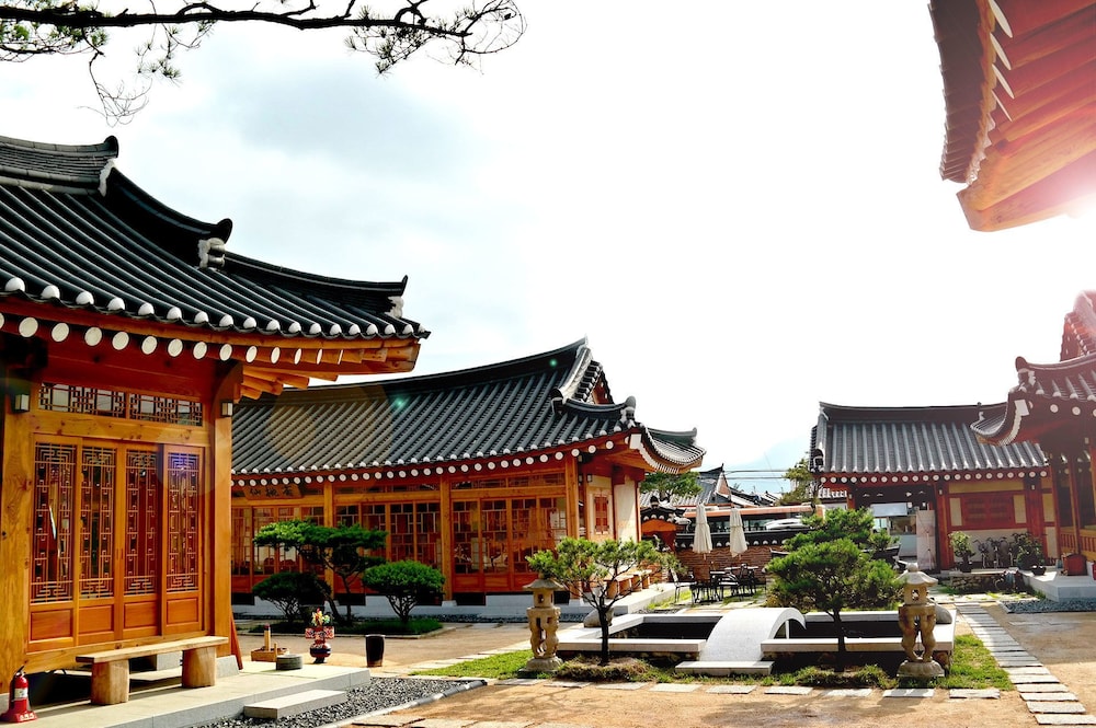 Gyeongju Hwangnamkwan Hanok Hotel photo5